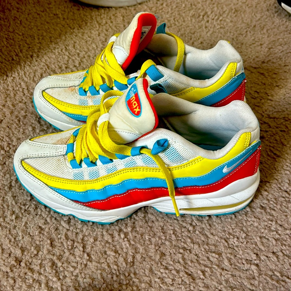 Nike Air Max Sneakers